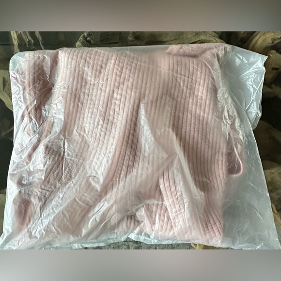 🎸VERONICA BEARD🎸🔥NWT🔥Sid Directional Rib Sweater Tank in Pink Clay— L - Picture 9 of 10